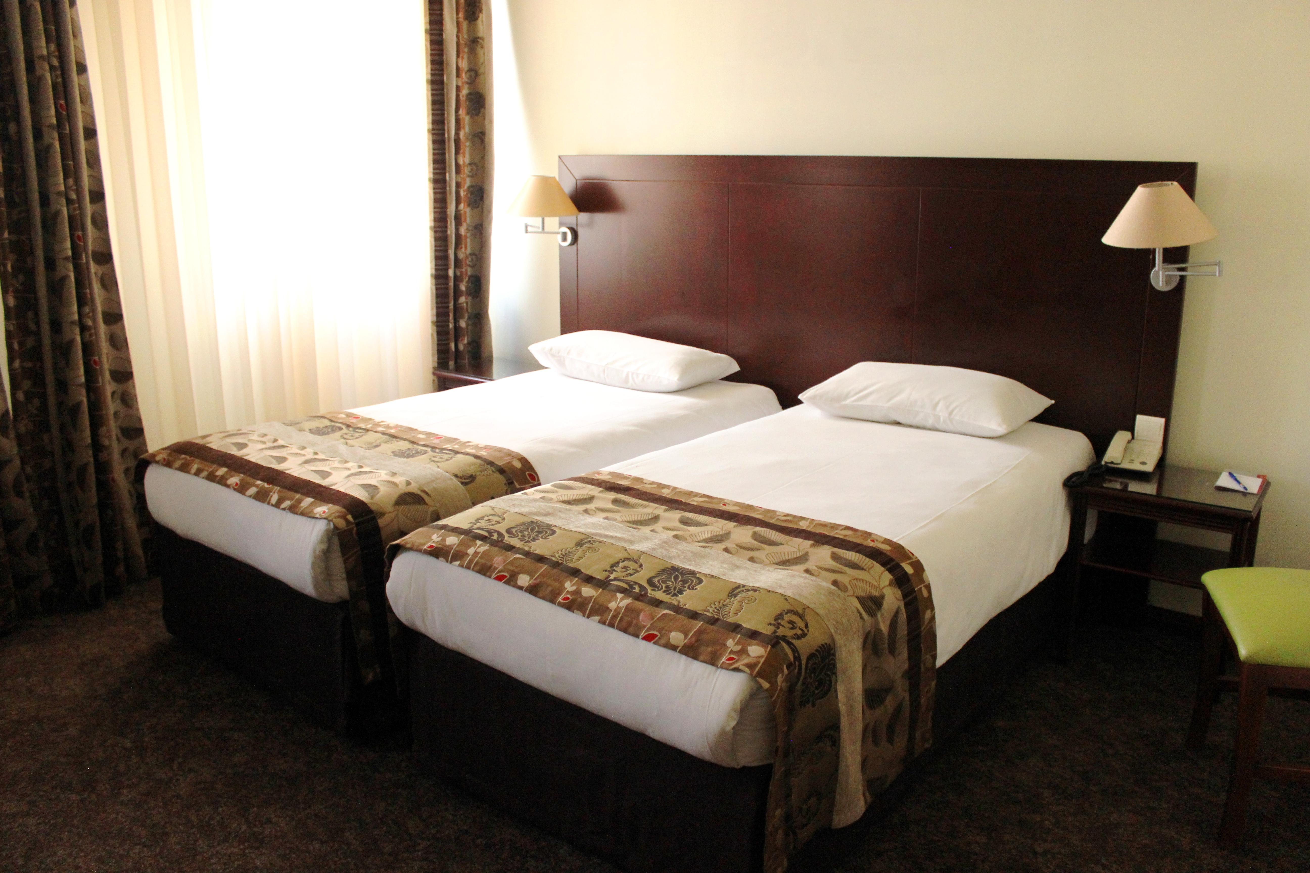 Europe Hotel Jerevan Buitenkant foto