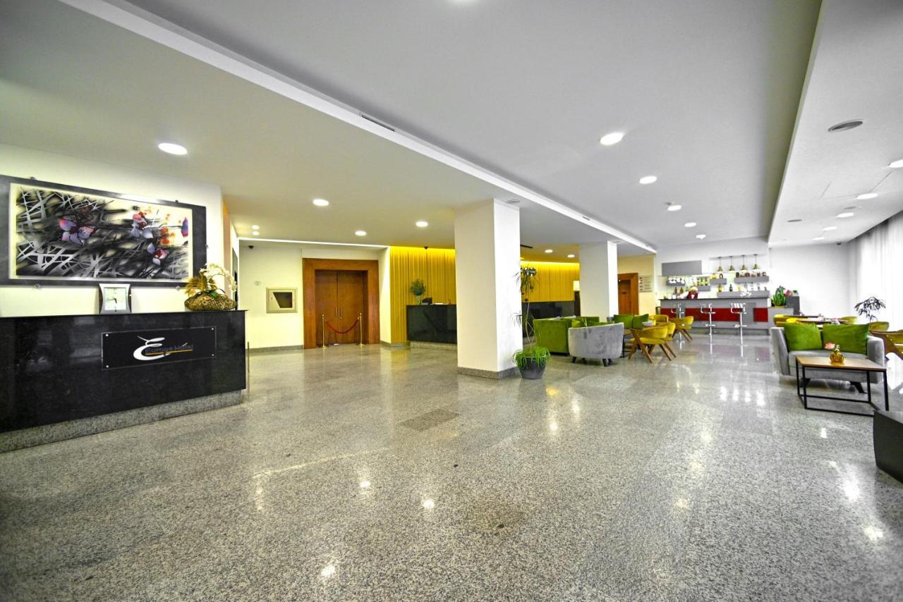 Europe Hotel Jerevan Buitenkant foto