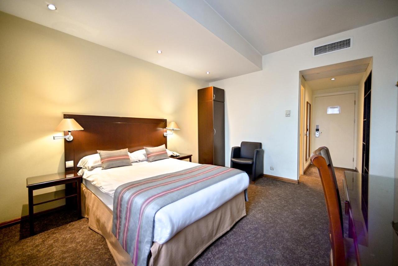 Europe Hotel Jerevan Buitenkant foto